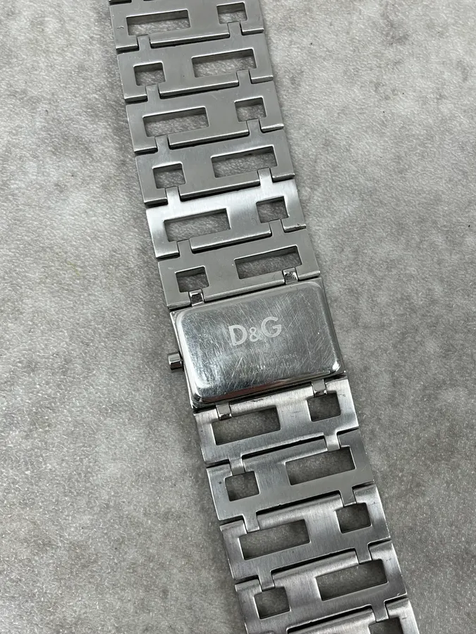2000s Dolce & Gabbana Grey Strass Abstract Watch - Image 8