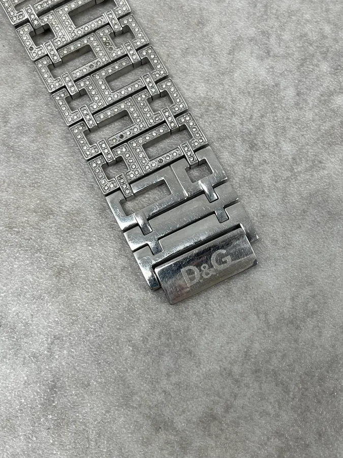 2000s Dolce & Gabbana Grey Strass Abstract Watch - Image 9
