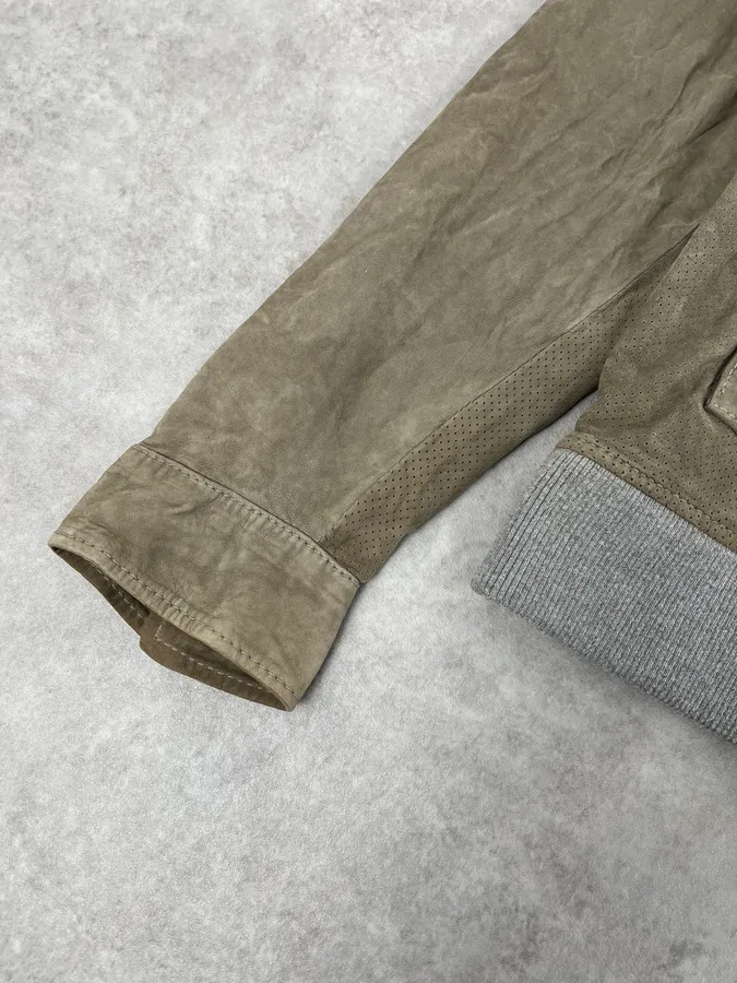 2000s Dolce & Gabbana Grey Suede Leather Jacket - Image 6
