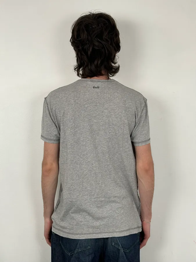 2000s Dolce & Gabbana Grey Sunbathing Poolside T-Shirt - Image 2