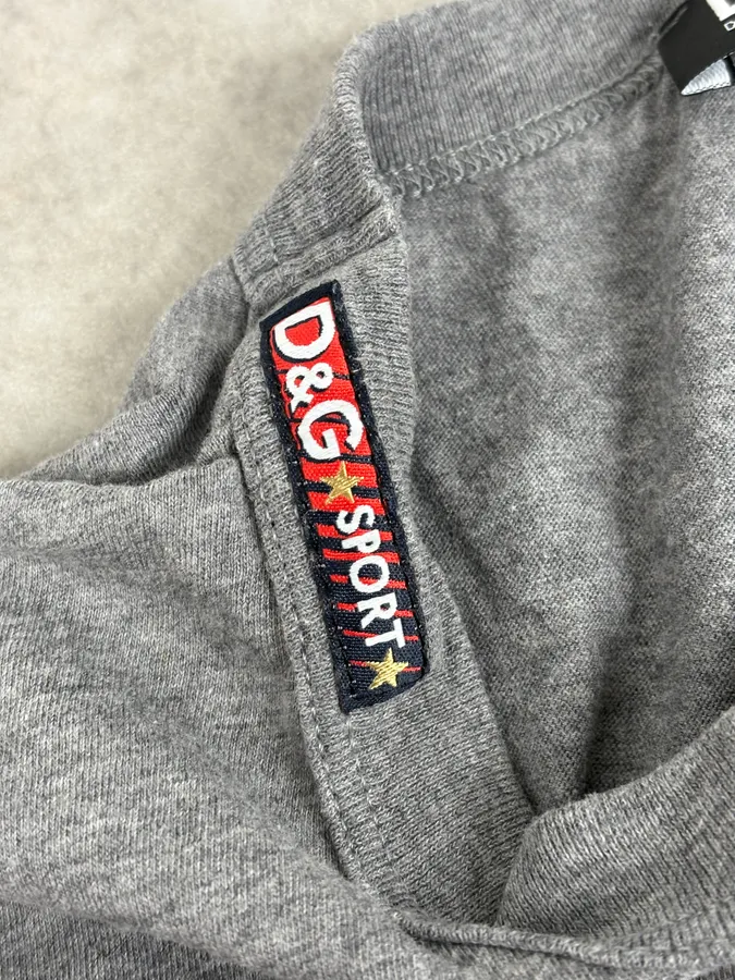 2000s Dolce & Gabbana Grey Winner Tank Top - Image 7