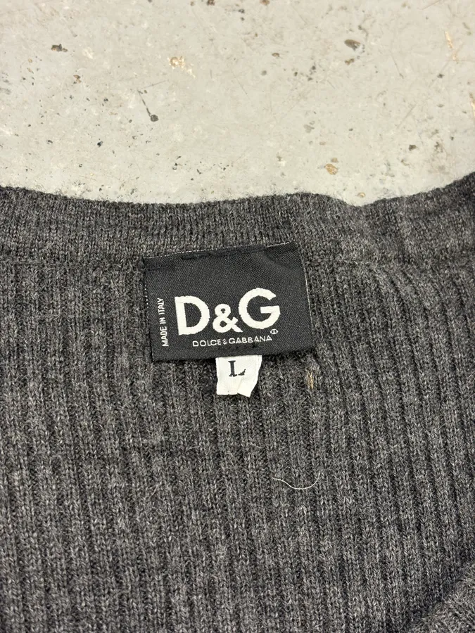 2000s Dolce & Gabbana Grey Wool Striped Sweater - Image 9