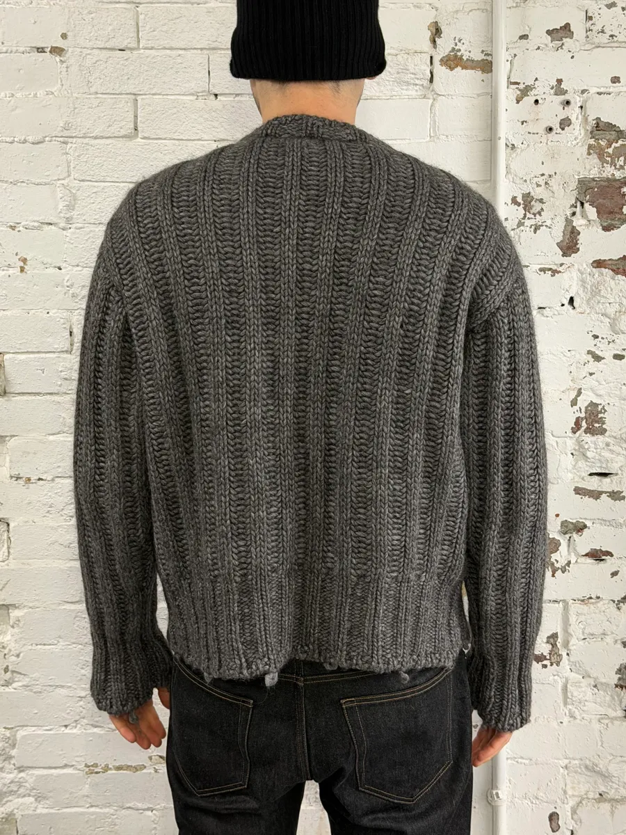 2000s Dolce & Gabbana Grey Wool V Neck Sweater - Image 3