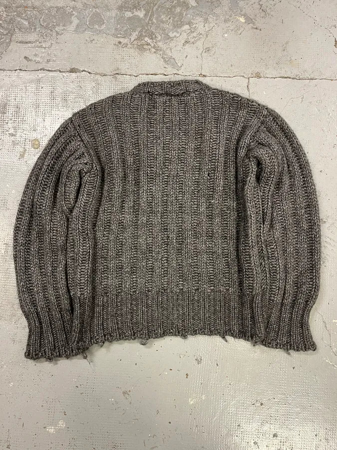 2000s Dolce & Gabbana Grey Wool V Neck Sweater - Image 6