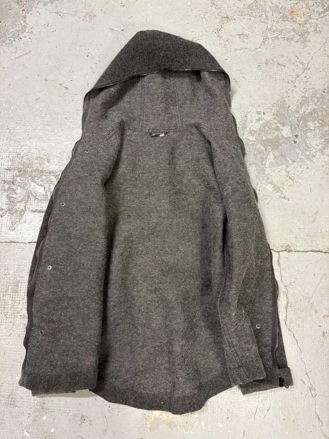 2000s Dolce & Gabbana Grey Wool Zip-up Hoodie Jacket - Image 8