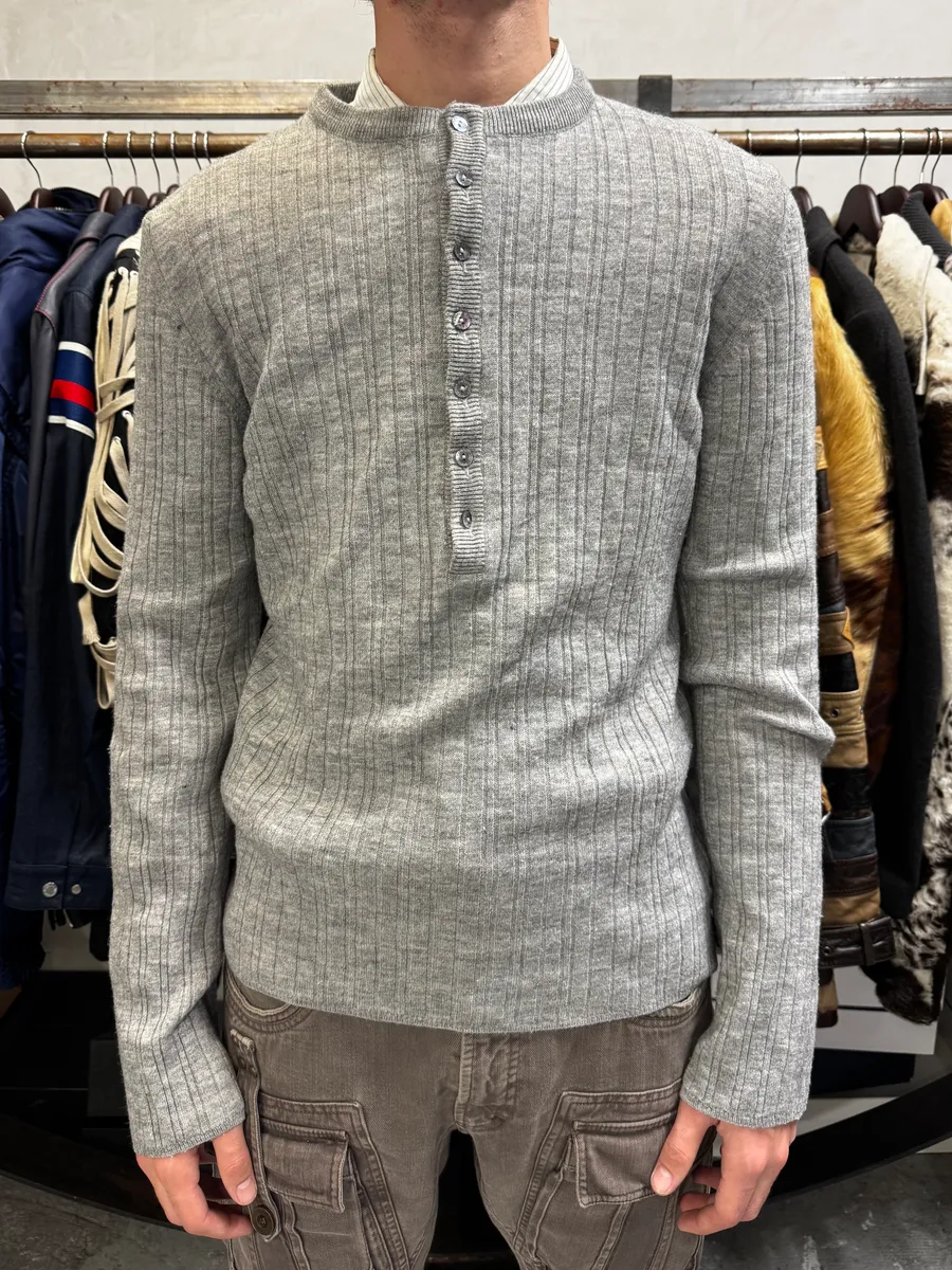 2000s Dolce & Gabbana Henley Grey Wool Longsleeves - Image 2