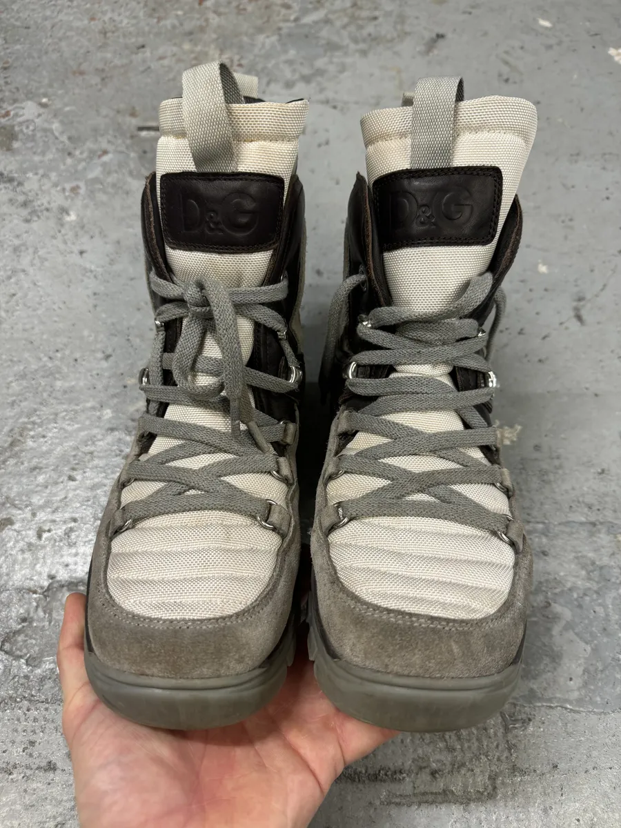 2000s Dolce & Gabbana Hiking Reinforced Grey Boots - Image 3