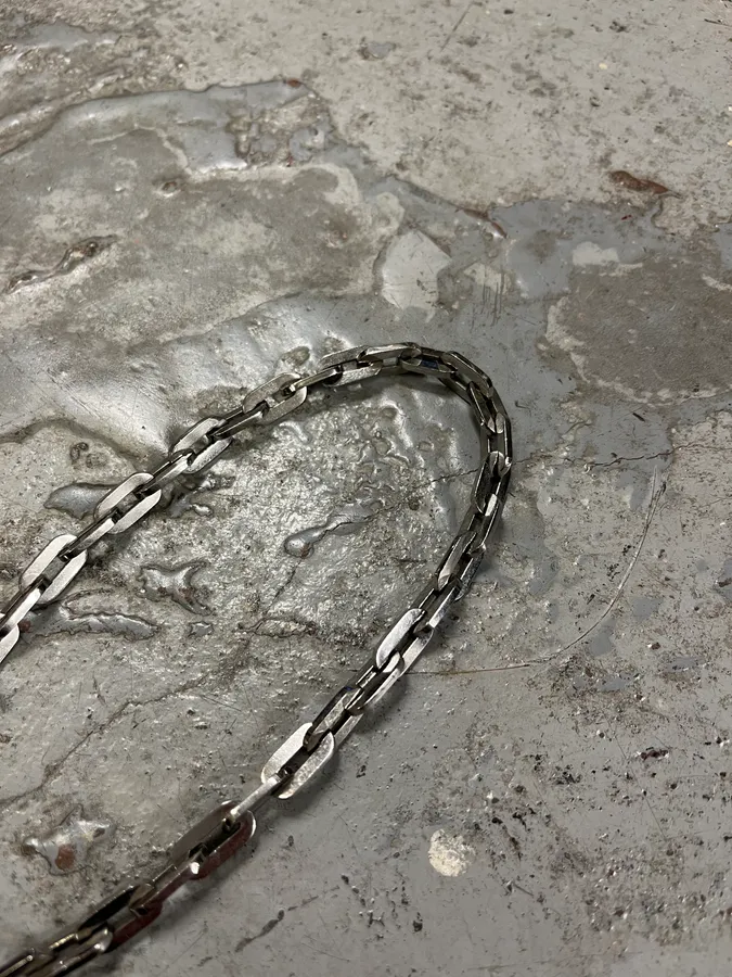 2000s Dolce & Gabbana Key Chain Necklace - Image 4