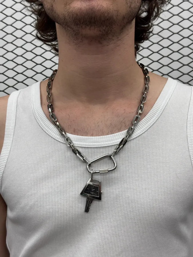 2000s Dolce & Gabbana Key Watch Pendant Necklace - Image 2