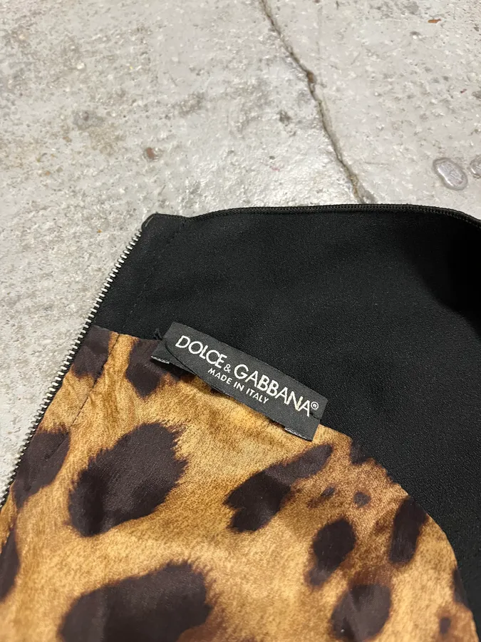 2000s Dolce & Gabbana Leopard Lining Black Dress - Image 9