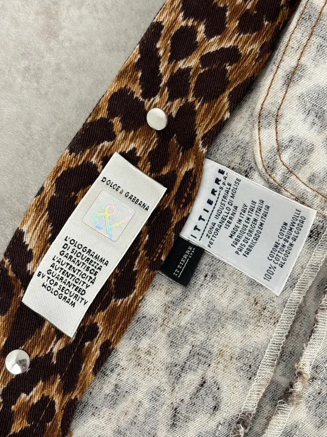 2000s Dolce & Gabbana Leopard Print Denim Jacket - Image 11