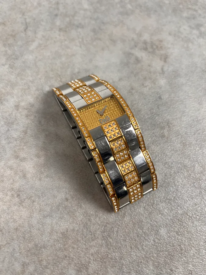 2000s Dolce & Gabbana Metal Golden & Silver Old School Watch - Image 2