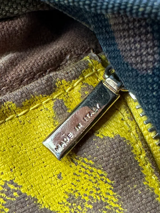 2000s Dolce & Gabbana Military Camo Aged Yellow Shoulder Bag - Image 5