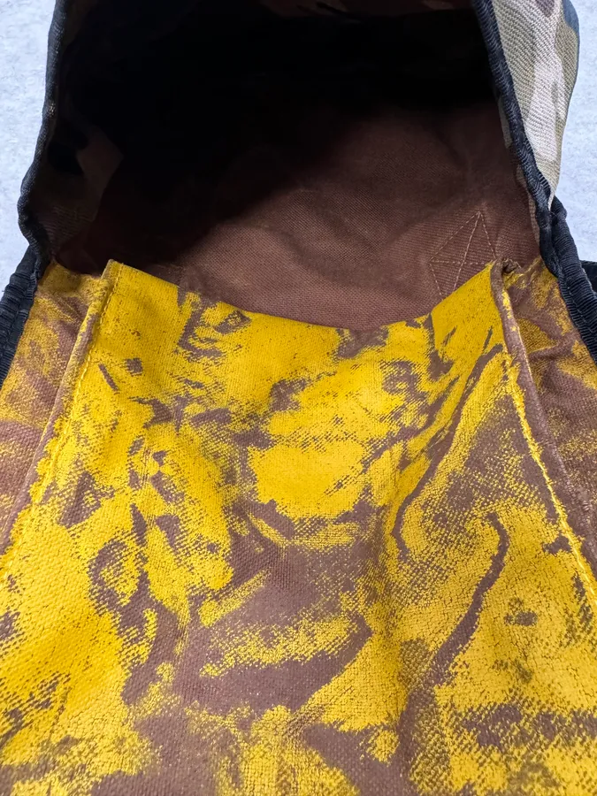 2000s Dolce & Gabbana Military Camo Aged Yellow Shoulder Bag - Image 7