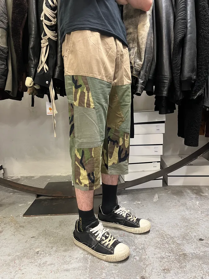 2000s Dolce & Gabbana Military Patchwork Khaki Short - Image 3
