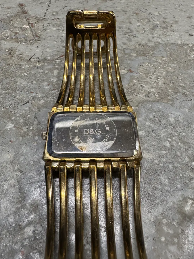 2000s Dolce & Gabbana Minimalist Precise Bracelet Watch - Image 6