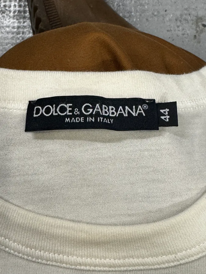 2000s Dolce & Gabbana Monica Belluci White T-Shirt - Image 7