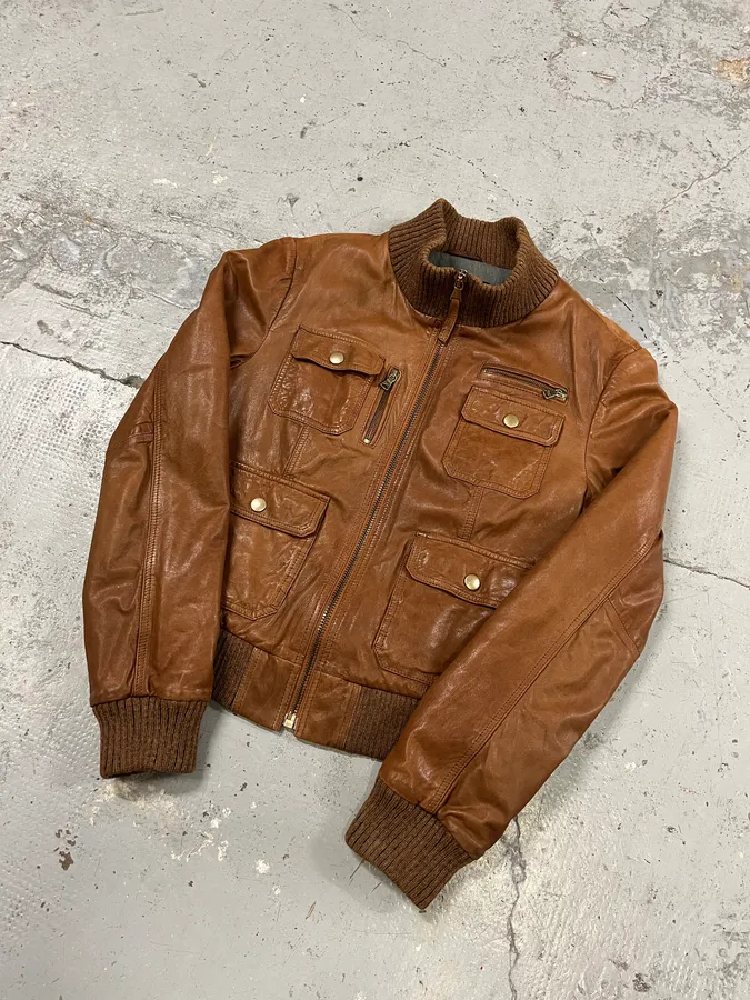 2000s Dolce & Gabbana Multi Pockets Brown Leather Jacket - Image 4