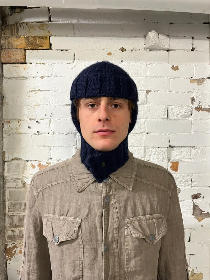 2000s Dolce & Gabbana Navy Wool Hood Hat - Image 3