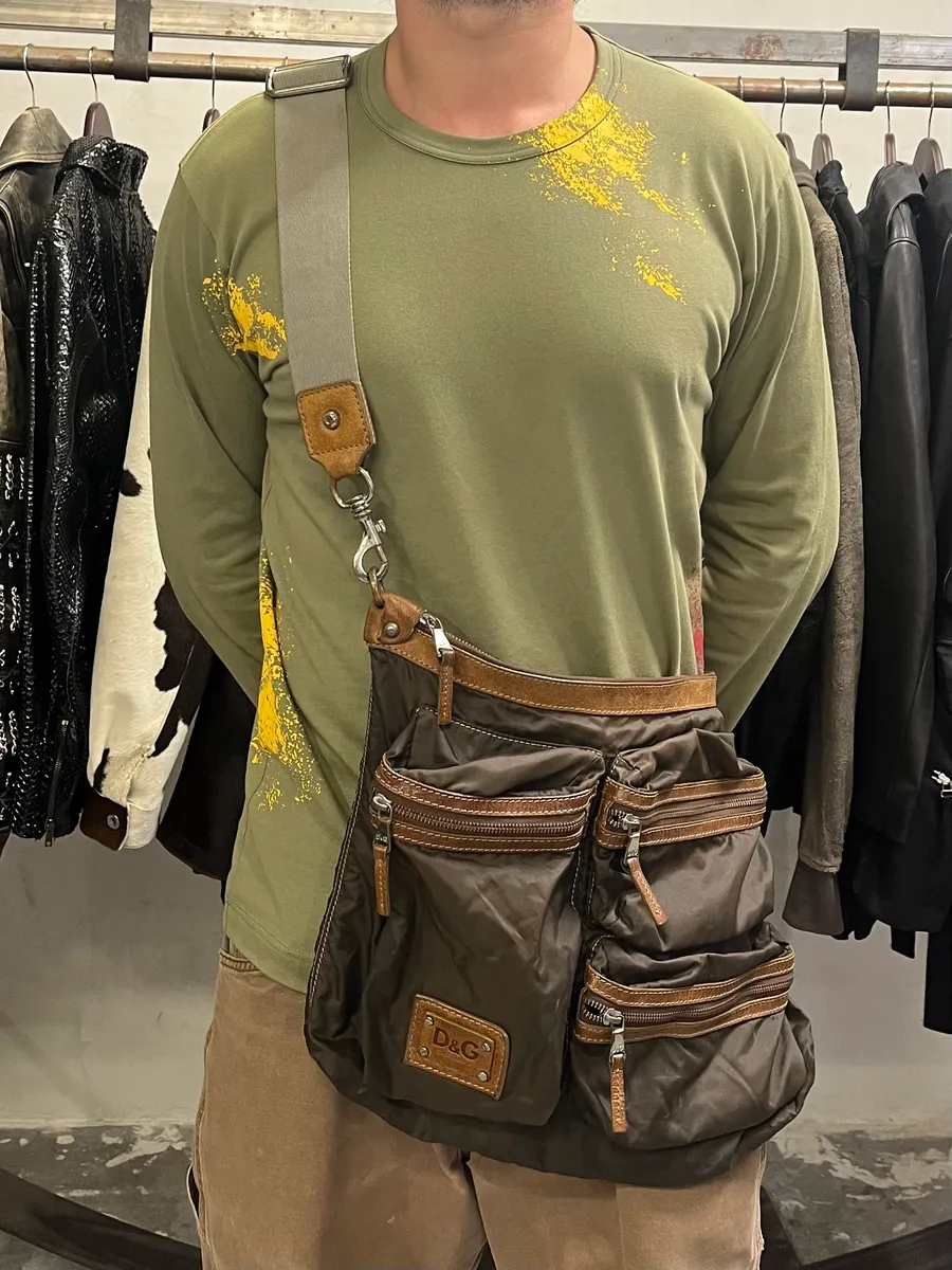 2000s Dolce & Gabbana Olive Nylon Cargo Shoulder Bag - Image 2