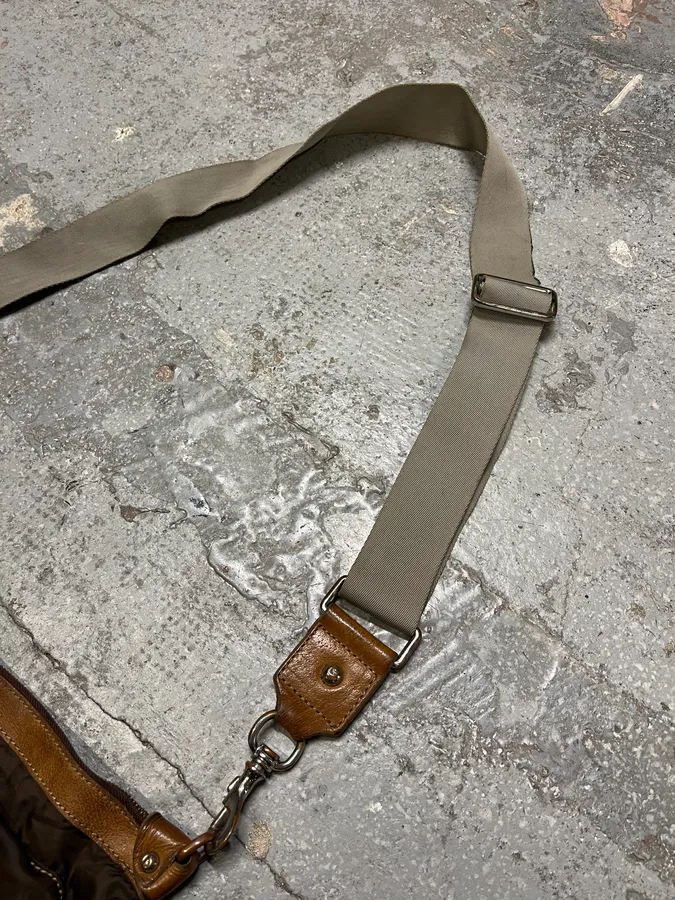 2000s Dolce & Gabbana Olive Nylon Cargo Shoulder Bag - Image 5