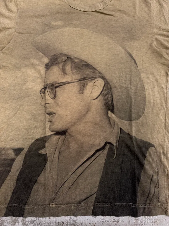 2000s Dolce & Gabbana Olive Photography T-Shirt - Image 7