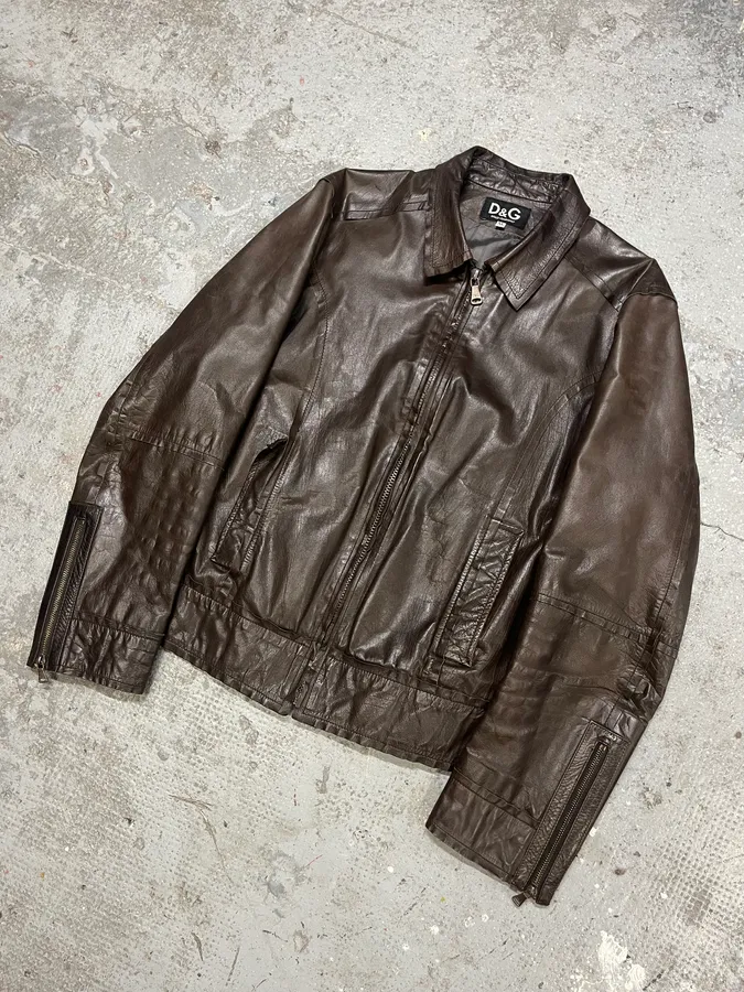 2000s Dolce & Gabbana Perfect Simple Brown Leather Jacket - Image 4