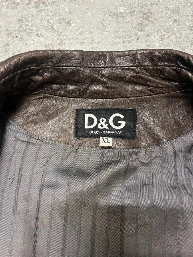 2000s Dolce & Gabbana Perfect Simple Brown Leather Jacket - Image 9
