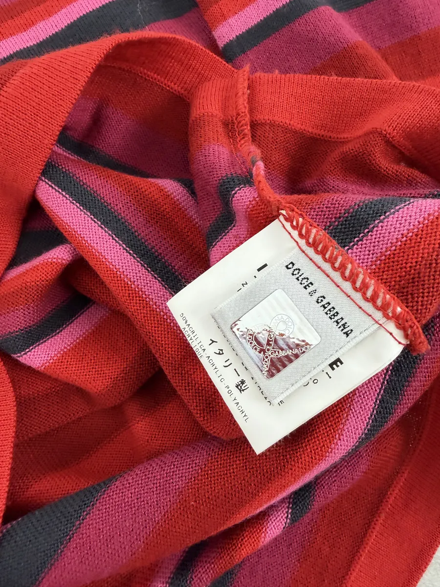 2000s Dolce & Gabbana Pink & Red Striped Gradient Sweater - Image 12