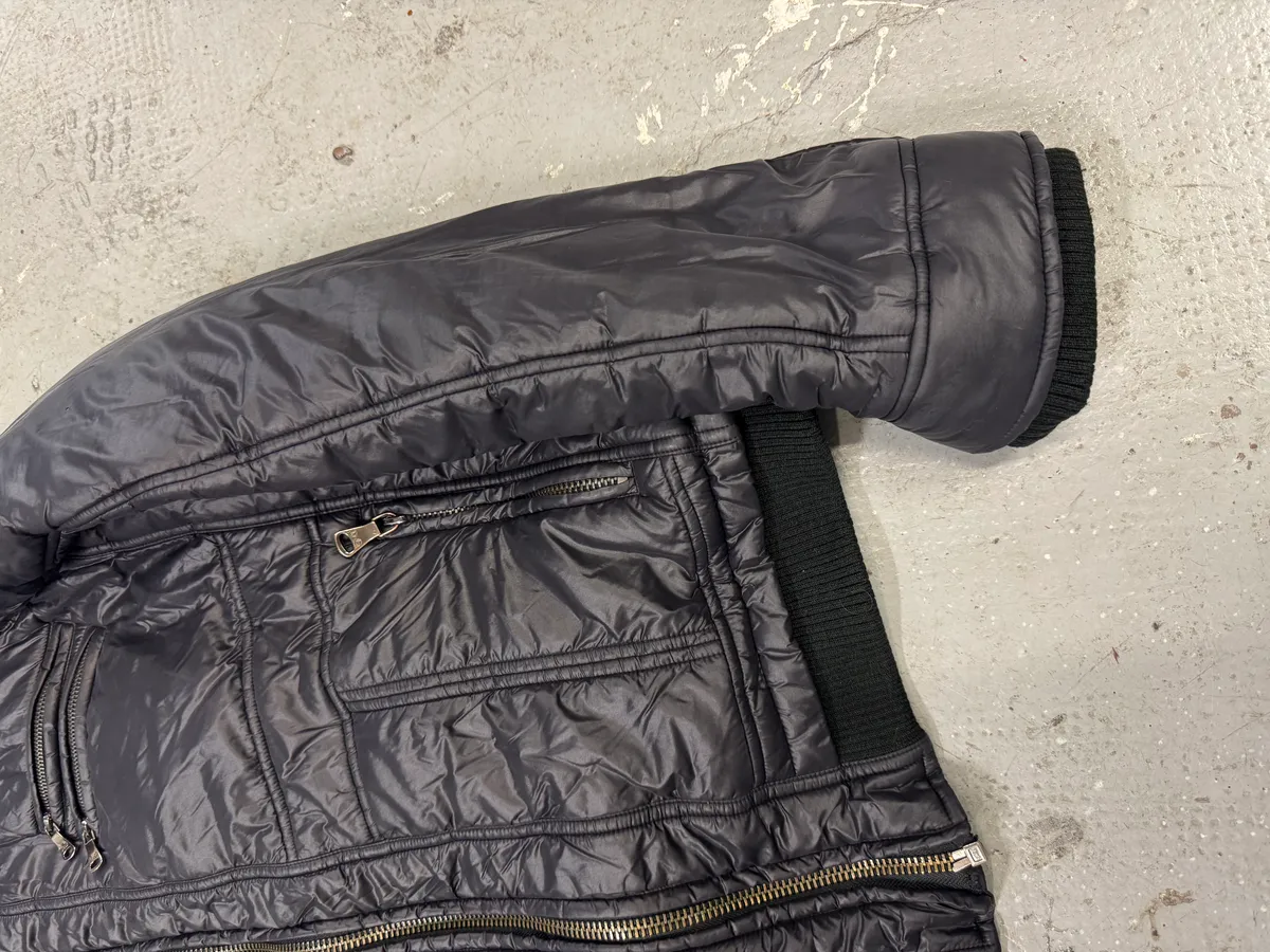 2000s Dolce & Gabbana Puffer Utility Black Nylon Jacket - Image 5