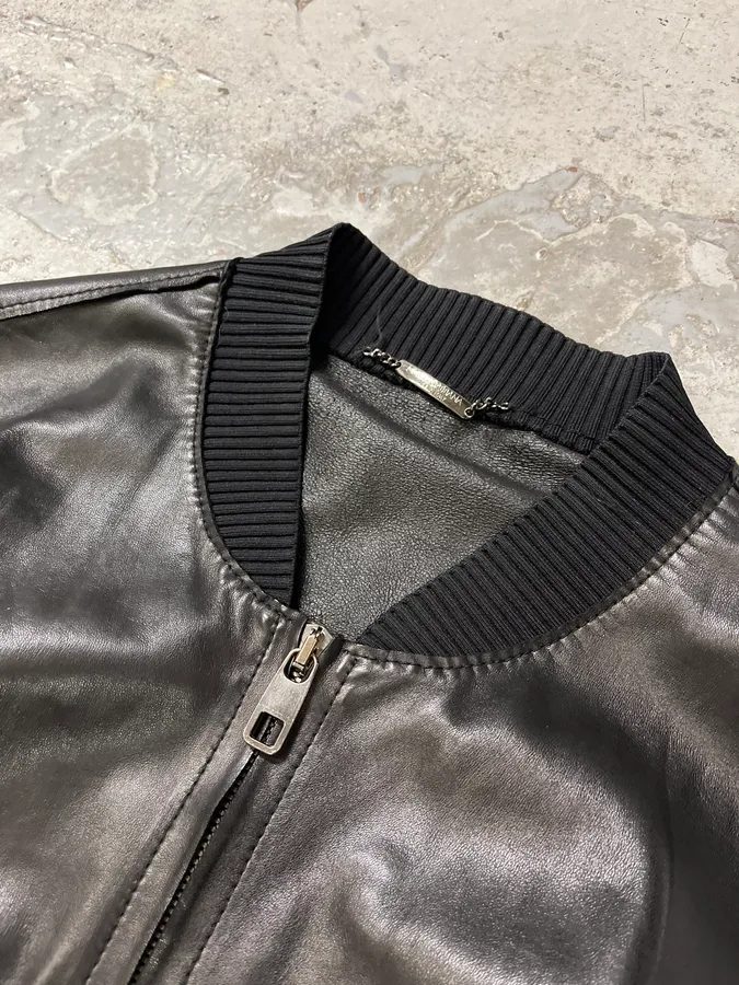 2000s Dolce & Gabbana Pure Black Leather Bomber Jacket - Image 5