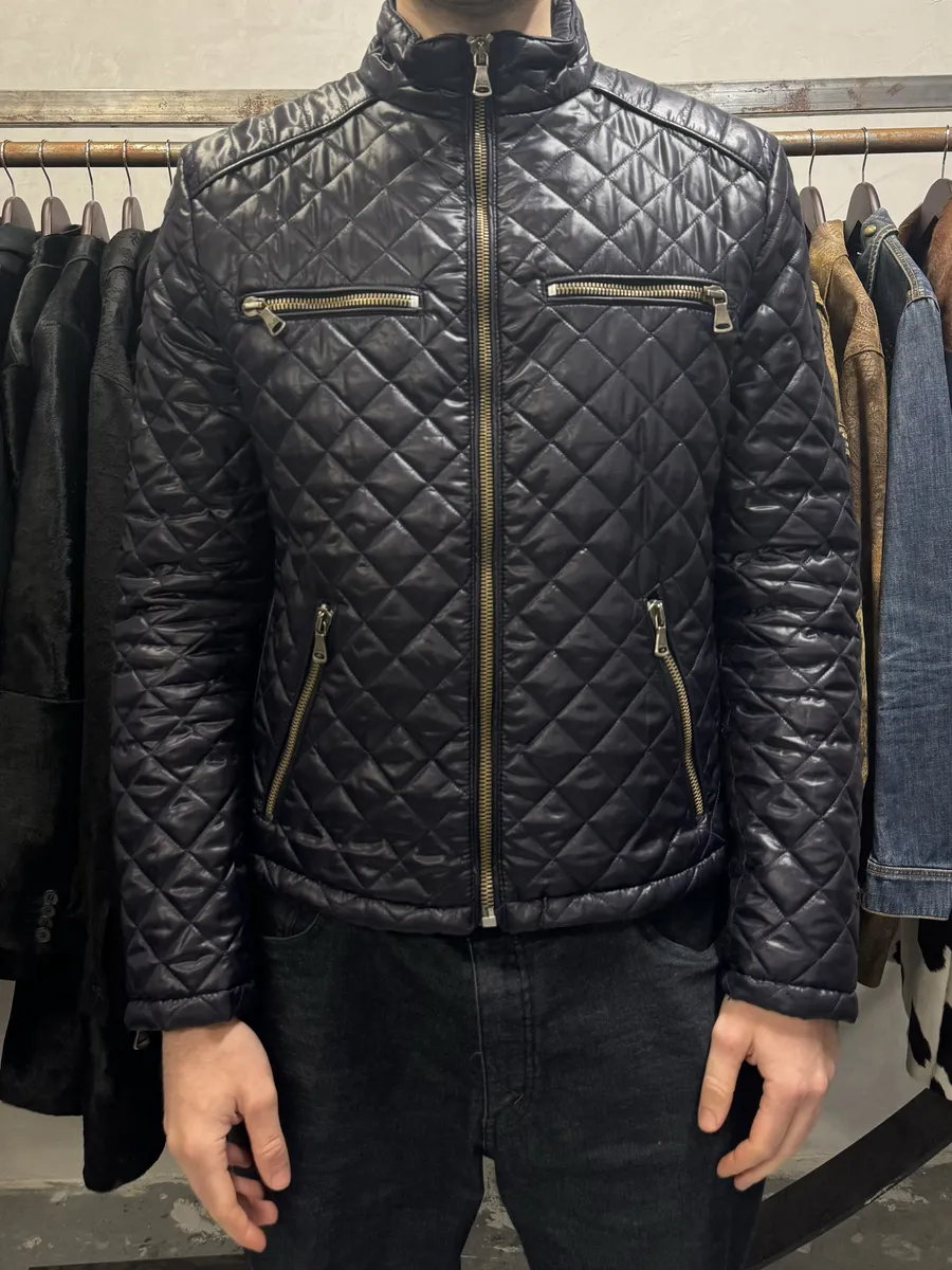 2000s Dolce & Gabbana Purple Quilted Puffer Leather Jacket - Image 3