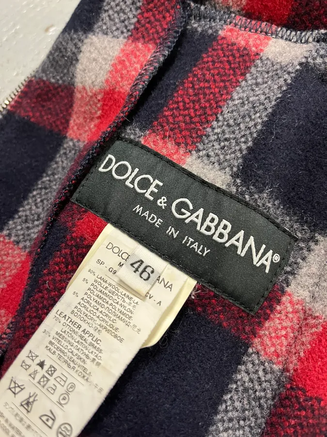 2000s Dolce & Gabbana Red & Blue Tartan Hooded Jacket - Image 10