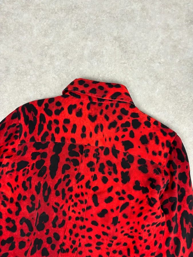 2000s Dolce & Gabbana Red Silk Leopard Print Shirt - Image 6