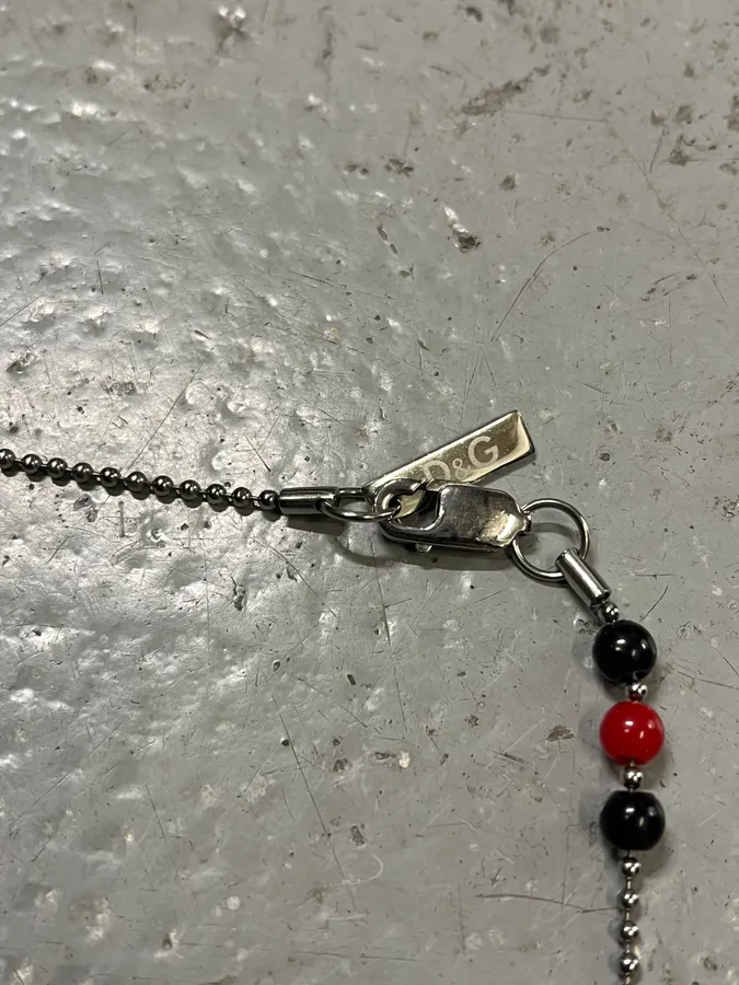 2000s Dolce & Gabbana Rosary Red & Black Beaded Cross Necklace - Image 7