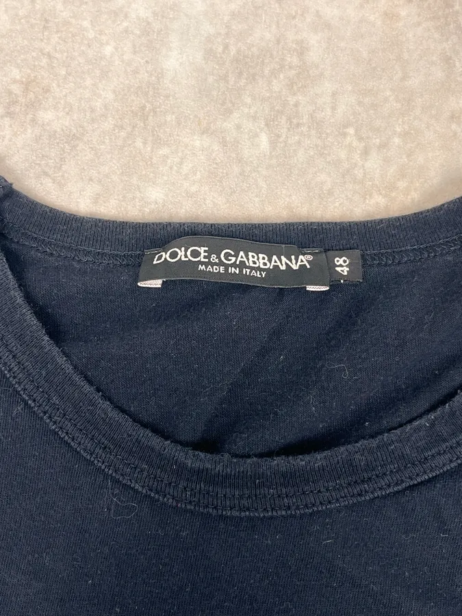 2000s Dolce & Gabbana Signature Black T-Shirt - Image 9