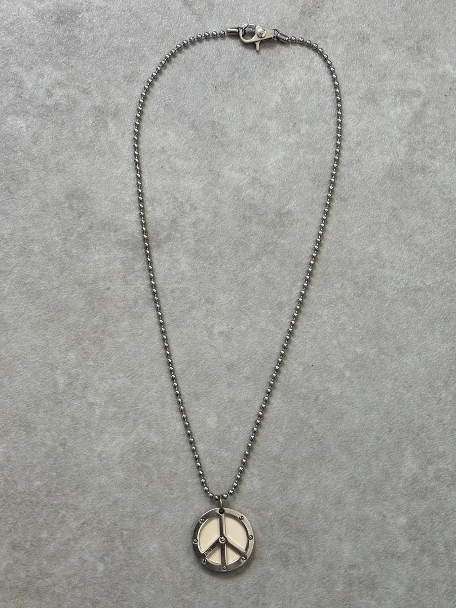 2000s Dolce & Gabbana Silver Metal Peace Sign Necklace - Image 2