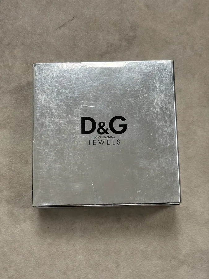2000s Dolce & Gabbana Star Pendant Necklace - Image 9