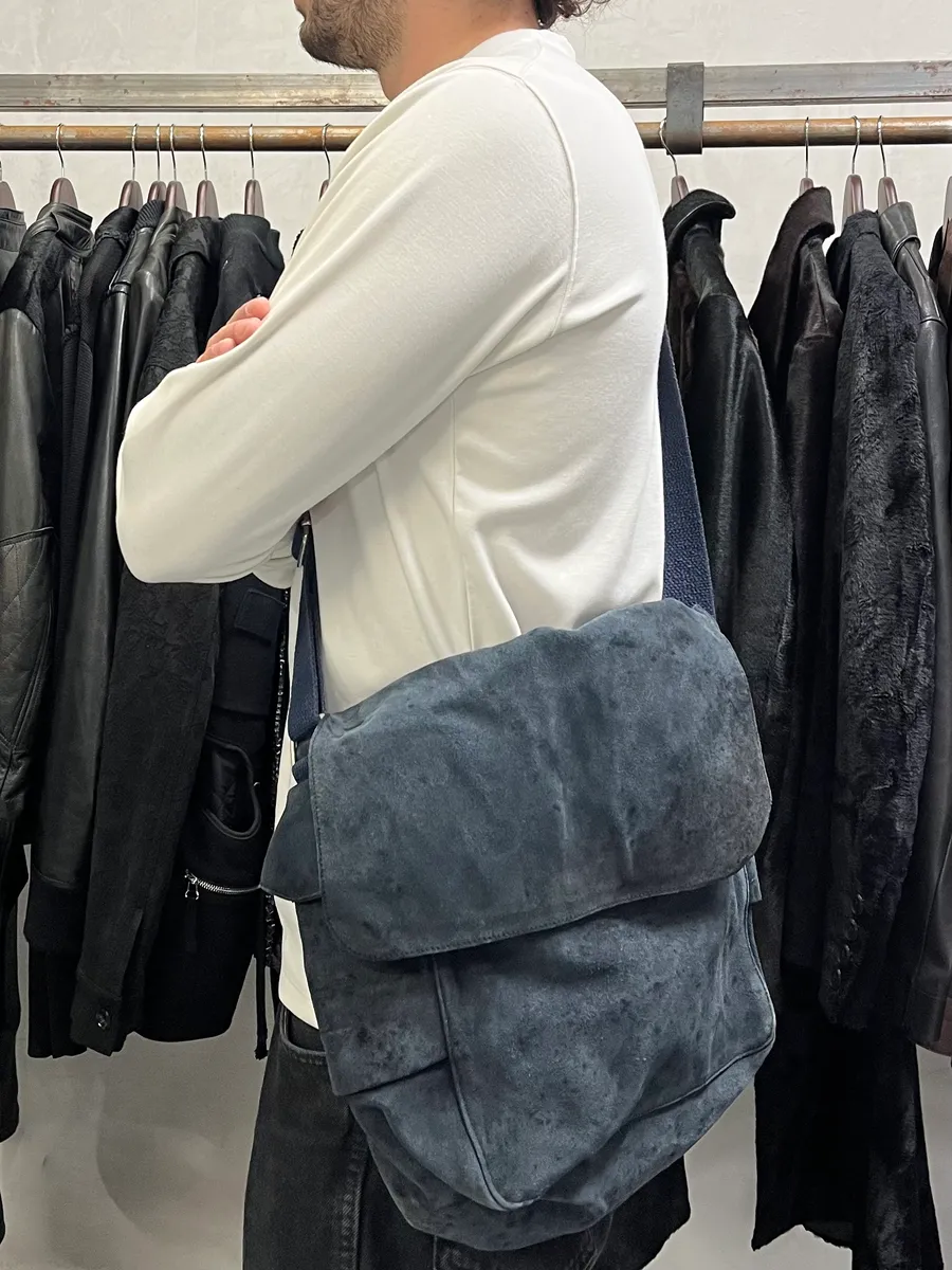 2000s Dolce & Gabbana Suede Eroded Navy Messenger Bag - Image 2