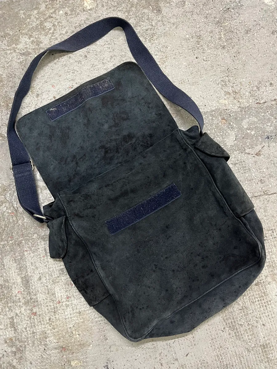 2000s Dolce & Gabbana Suede Eroded Navy Messenger Bag - Image 7