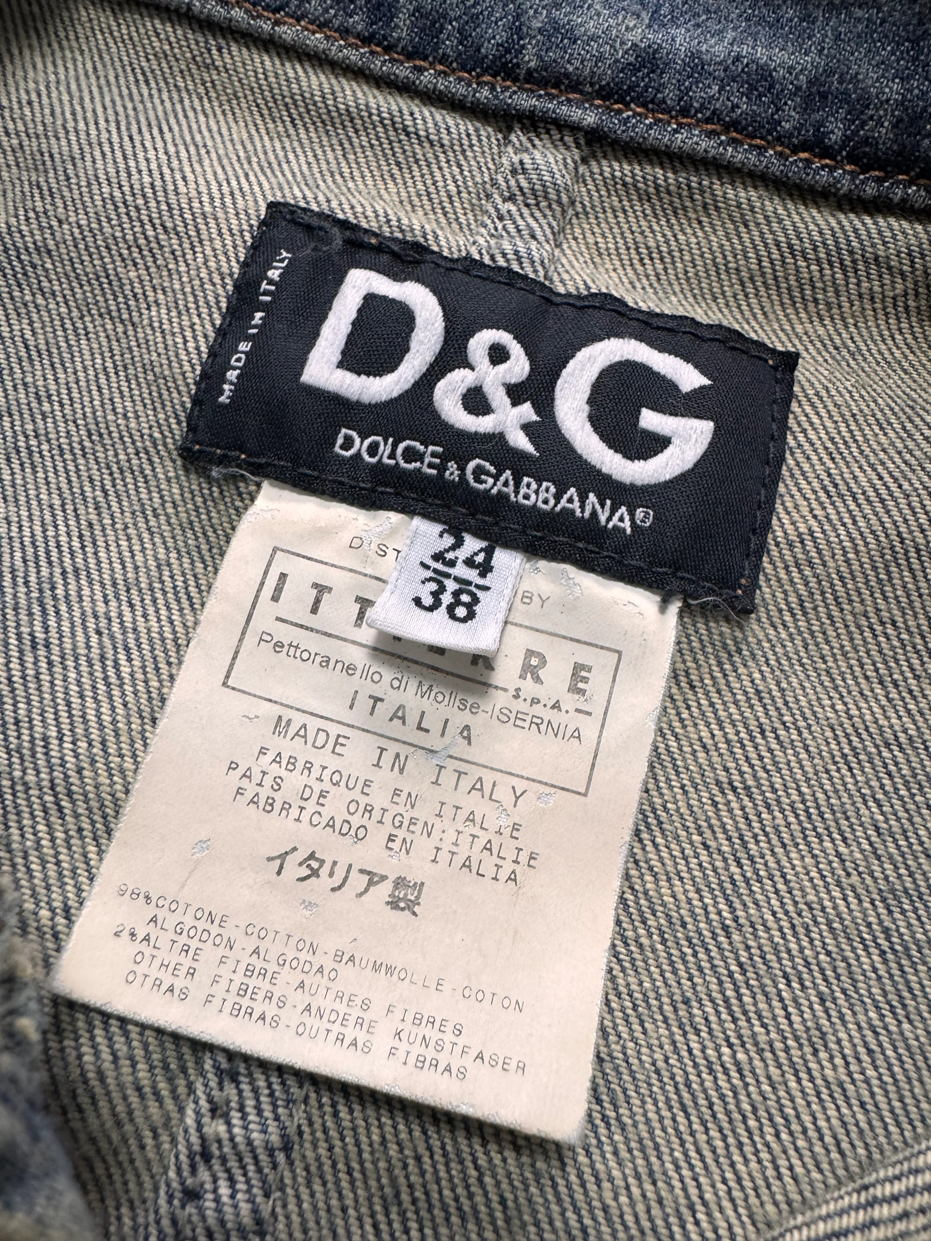 2000s Dolce & Gabbana Sun Faded Fitted Denim Jacket - Image 6