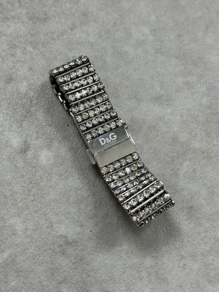 2000s Dolce & Gabbana Swaroski Grey Strass Watch - Image 5
