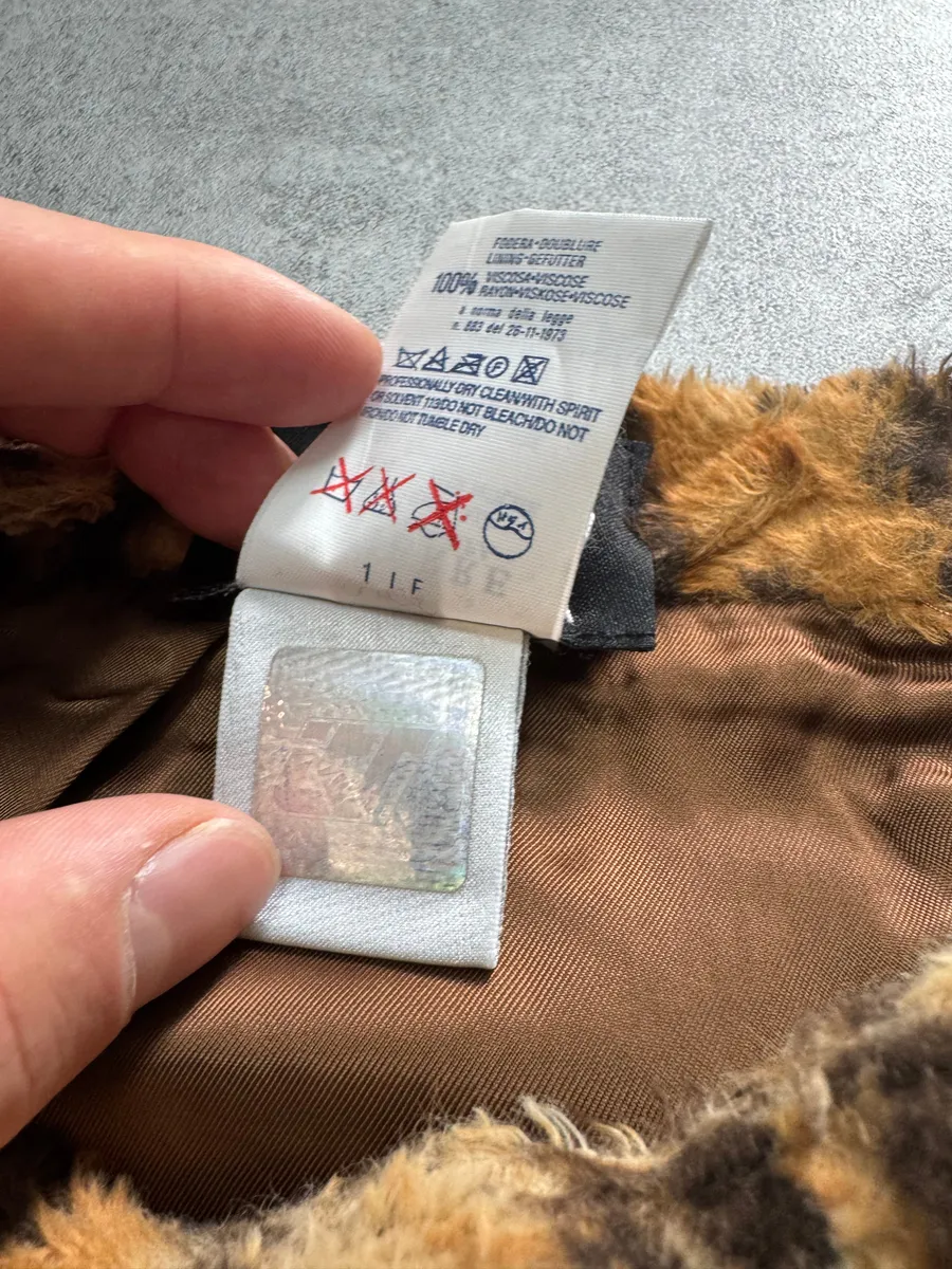 2000s Dolce & Gabbana Tiger Faux Fur Skirt - Image 10