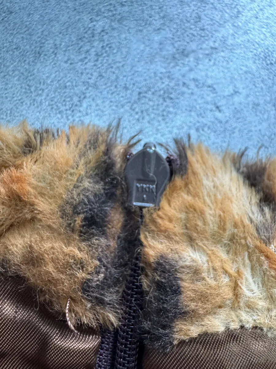 2000s Dolce & Gabbana Tiger Faux Fur Skirt - Image 12