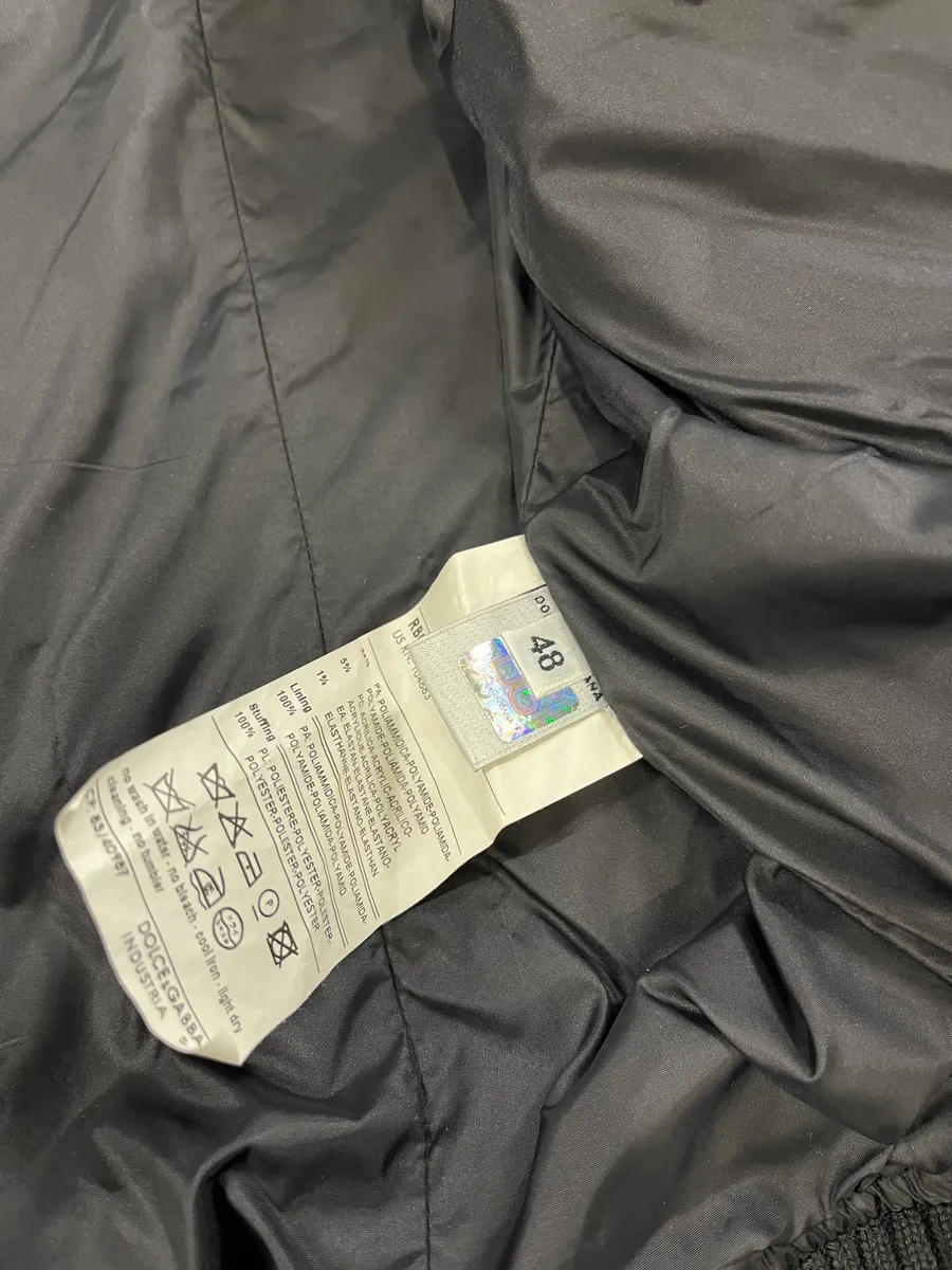2000s Dolce & Gabbana Utility Zips Black Puffer Jacket - Image 9