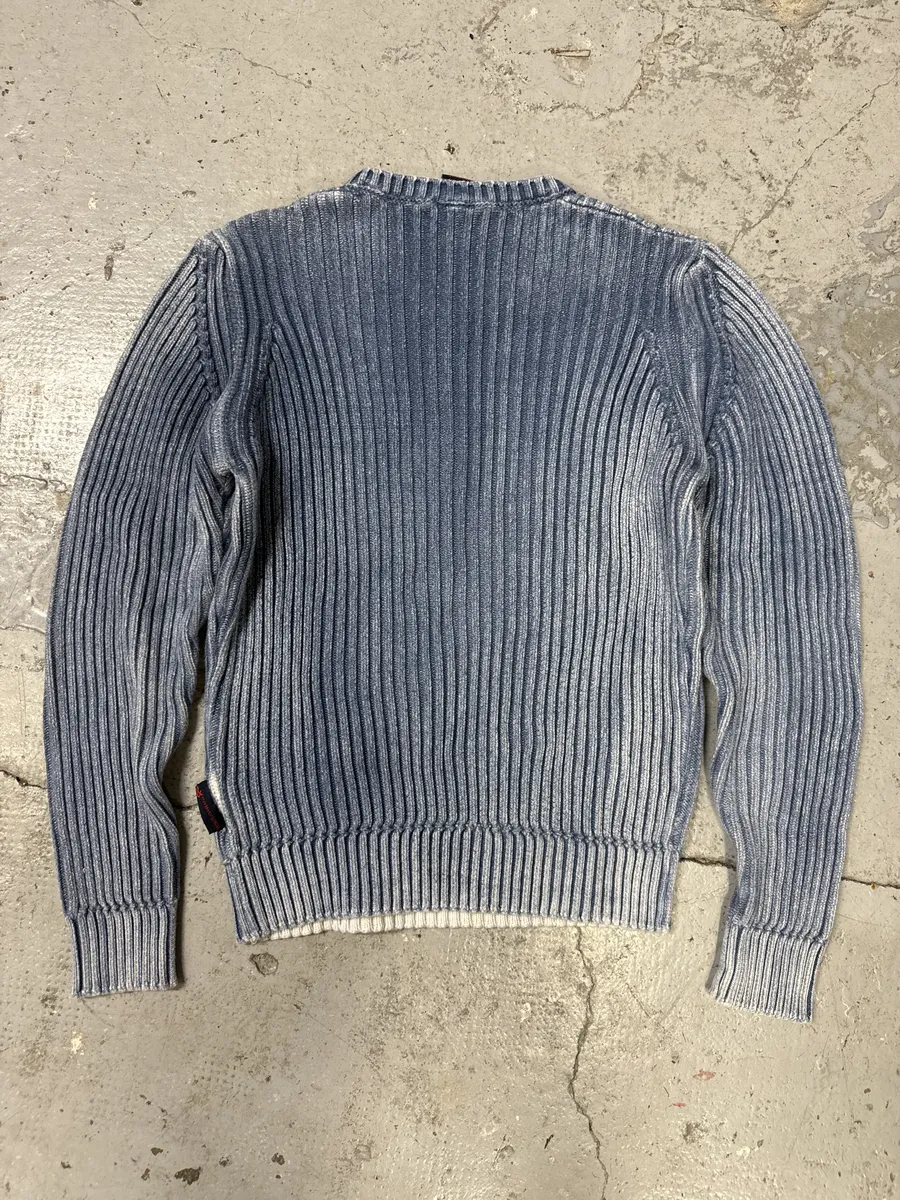 2000s Dolce & Gabbana V-Neck Blue Wool Sweater - Image 5