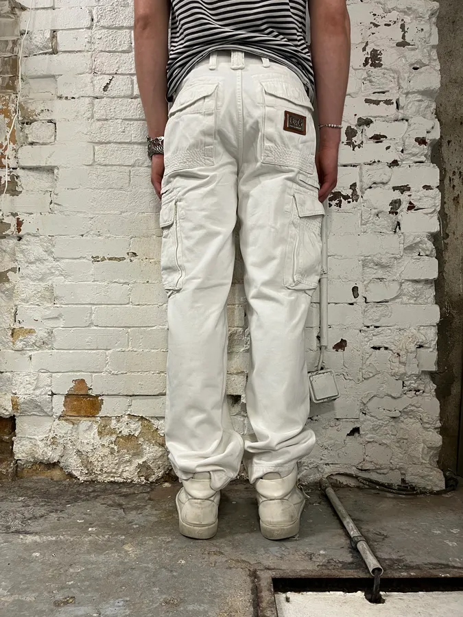 2000s Dolce & Gabbana White Cotton Cargo Pants - Image 4