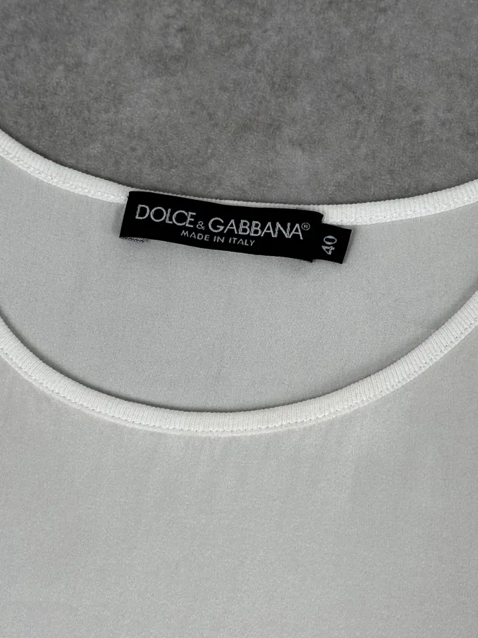 2000s Dolce & Gabbana White Monica Bellucci Photo Print Silk Top - Image 9