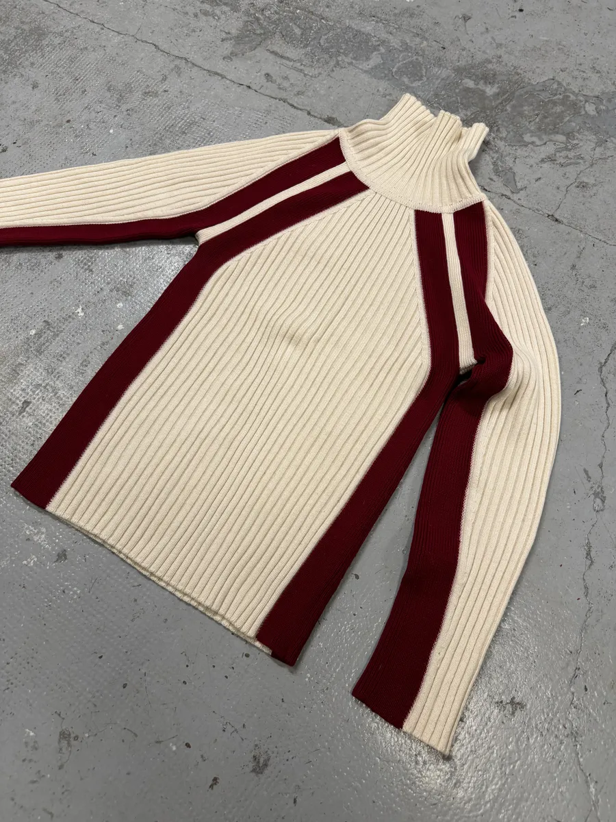 2000s Dolce & Gabbana White & Red Lined Turtleneck - Image 7