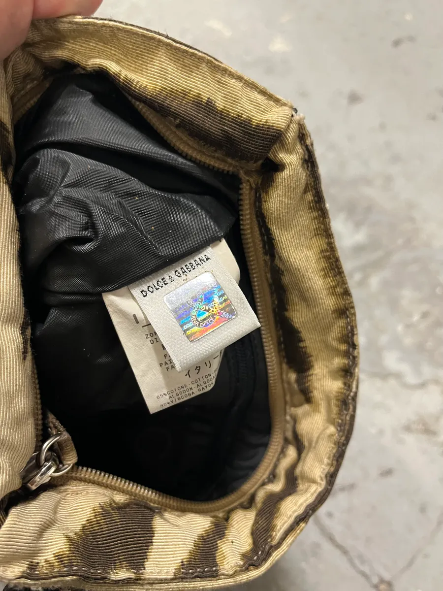 2000s Dolce & Gabbana Wild Zebra Cargo Shoulder Bag - Image 8